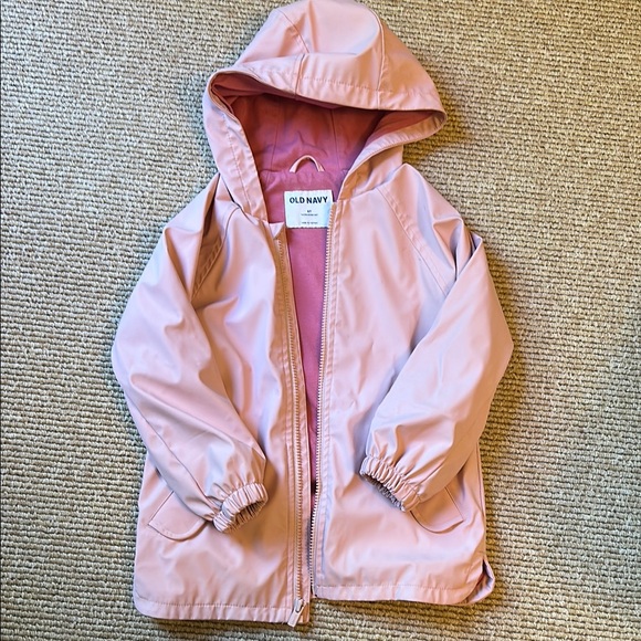 Old Navy girls Pink 5T Raincoat with Hood and Water-Resistant Fabric - Picture 1 of 6